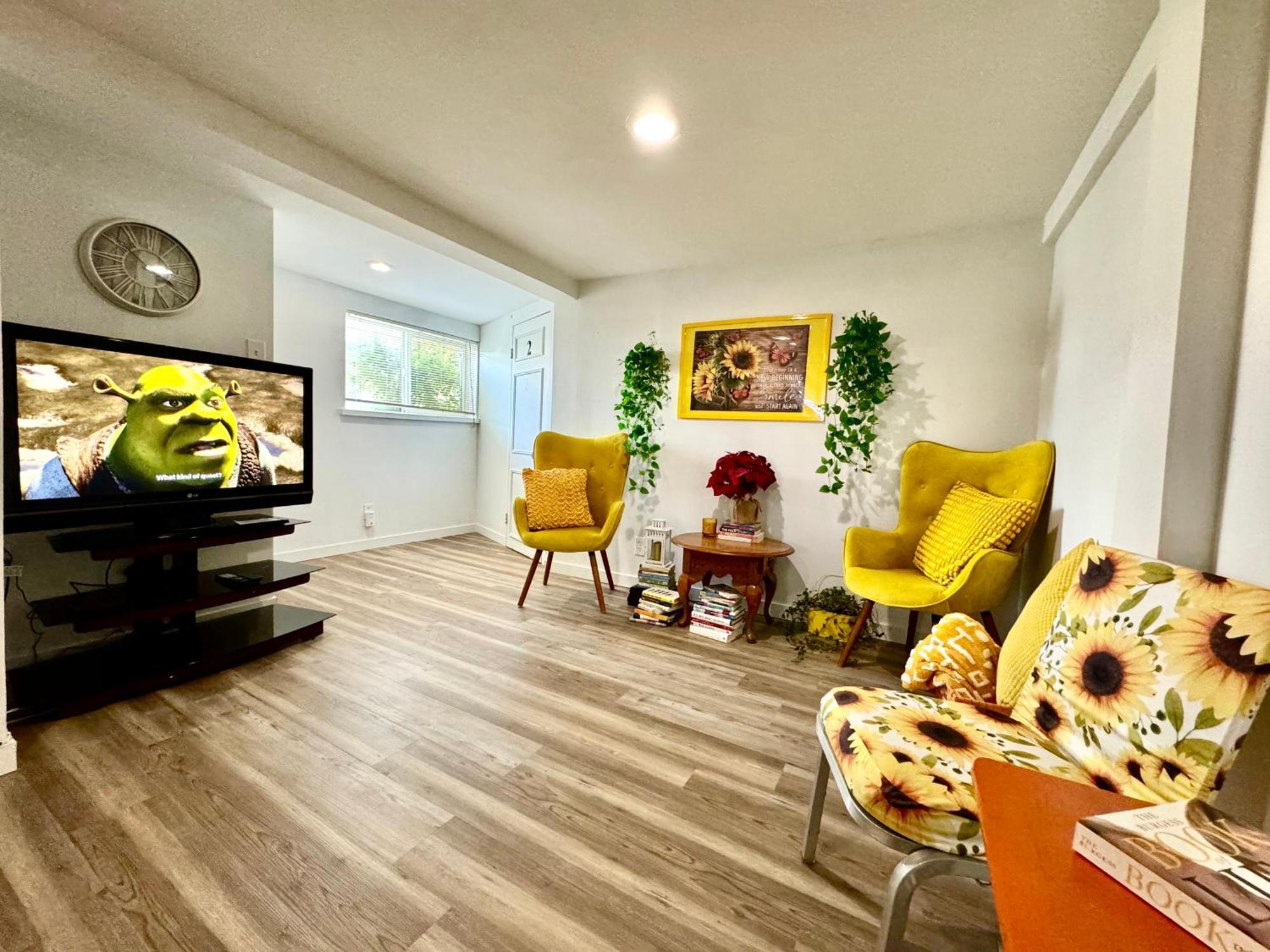 Tiny Private Room On The 1St Floor With Shared Bathroom Near Seatac Airport And Downtown Seattle Zewnętrze zdjęcie