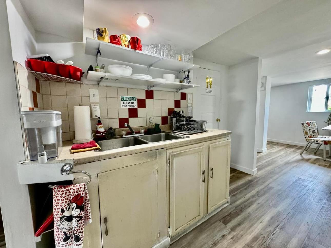 Tiny Private Room On The 1St Floor With Shared Bathroom Near Seatac Airport And Downtown Seattle Zewnętrze zdjęcie