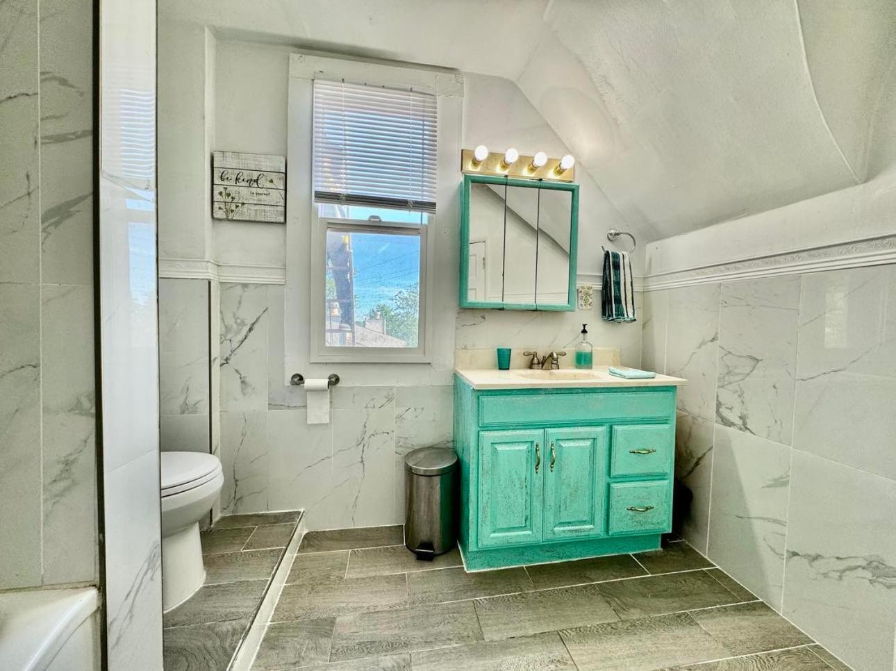 Tiny Private Room On The 1St Floor With Shared Bathroom Near Seatac Airport And Downtown Seattle Zewnętrze zdjęcie