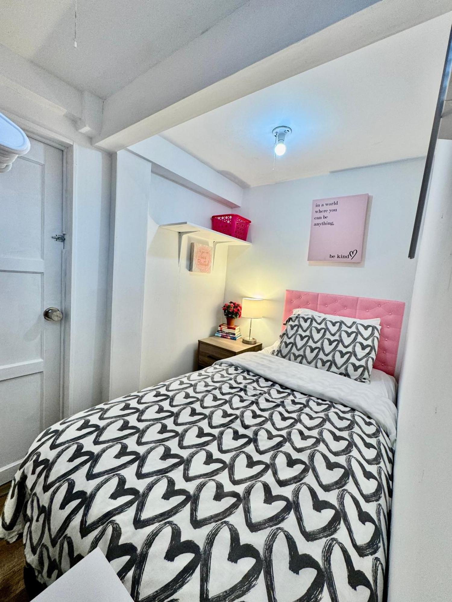 Tiny Private Room On The 1St Floor With Shared Bathroom Near Seatac Airport And Downtown Seattle Zewnętrze zdjęcie